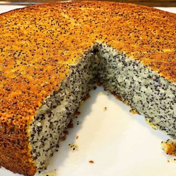 Маковый пирог на молоке и манке