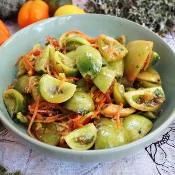 Маринованные зеленые помидоры по-корейски